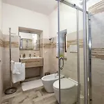 아파트 Casa Delle Rose 베르바니아
